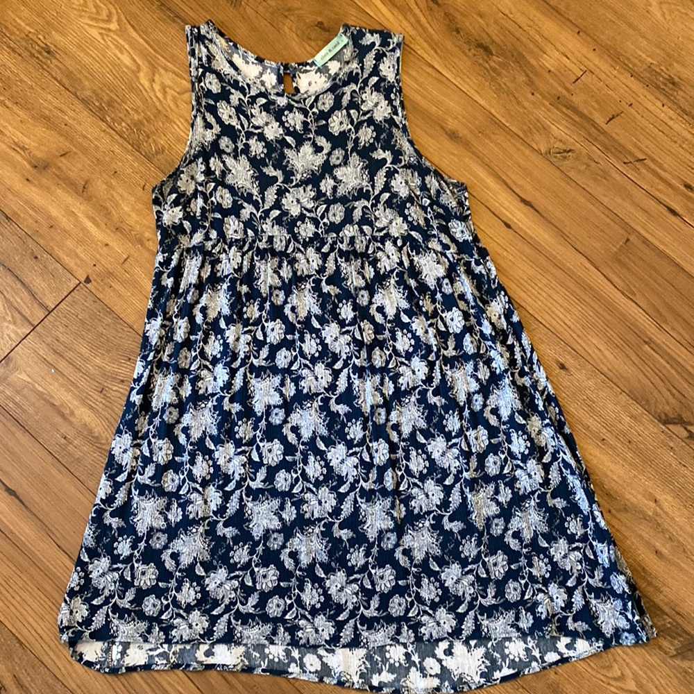 Beautiful Floral Sundress, size Large